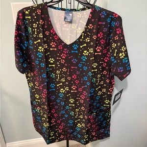 Zoe + Chloe Medium Black Ombre All Day Dog Scrub Top Women Rainbow M Paw Vet